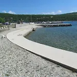 Διαμέρισμα Kamenica Kornić